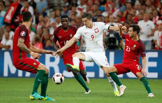 2016欧洲杯F组：葡萄牙惊险出线，冰岛、匈牙利同登荣耀殿堂